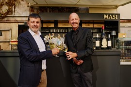 Masi inaugura lo spazio outdoor del Masi Wine Bar a Monaco di Baviera
