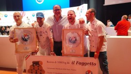 Lorenzo Carletti, campione del mondo con la pizza OIRZ e gli Zero D'Avanguardia
