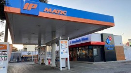 IP e Domino’s Pizza, passa per Roma la partnership che rivoluziona la sosta per il rifornimento