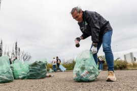 ICHNUSA e la lotta contro l'abbandono del vetro in Sardegna: Donazione e Asta benefica per Legambiente e un murale per continuare a ispirare il cambiamento     