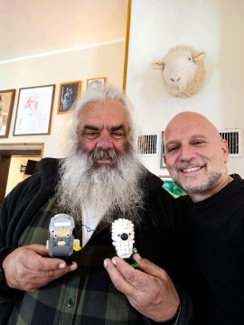 Una Brick Figure per Nunzio Marcelli: i mattoncini raccontano l’anima della montagna