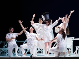 IL VIAGGIO A REIMS chiude il Rossini Opera Festival a Pesaro, Capitale Italiana della Cultura 2024