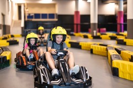 Nuova pista go-kart, bowling, parco acquatico e cinema: divertimento assicurato ai piccoli ospiti del Quellenhof Luxury Resort Passeier, Alto Adige