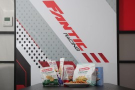 Roberto corre con Fantic Racing nel mondiale Moto2
