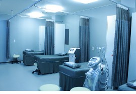 Trattamento fine vita e accesso cure palliative: solo il 35% dei malati terminali ne beneficia in Italia