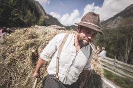 Vacanze estive in mezzo alla natura: 4 mete in Alto Adige per staccare la spina tra attività outdoor, relax e gusto