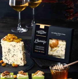 La Casearia Carpenedo protagonista al XVIII° CASEUS VENETI con i LUXURY PACK del Blu61® e Basajo®