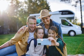 Il Ministro del Turismo Daniela Santanché apre il Salone del Camper