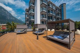 Camera con vista: il Lake Front Hotel Mirage sceglie Acquabella