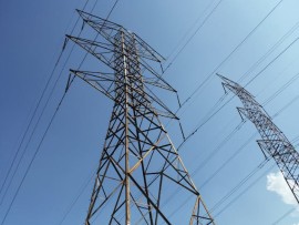 L’energia elettrica in Italia costa l’82% in piu’ della Francia, il 78% in piu’ della Spagna e il 38% in piu’ della Germania