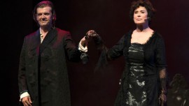 “Le relazioni pericolose” Corinne Clery e Francesco Branchetti a teatro