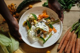 Moltivolti tra i migliori progetti gastronomici solidali del 2022 secondo il Gambero Rosso