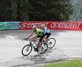 In sella sui 4 passi di cycling craft con tante discese ardite e risalite