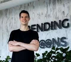 Bending Spoons: 100.000 euro di borse di studio a ragazze che studiano computer science in Europa