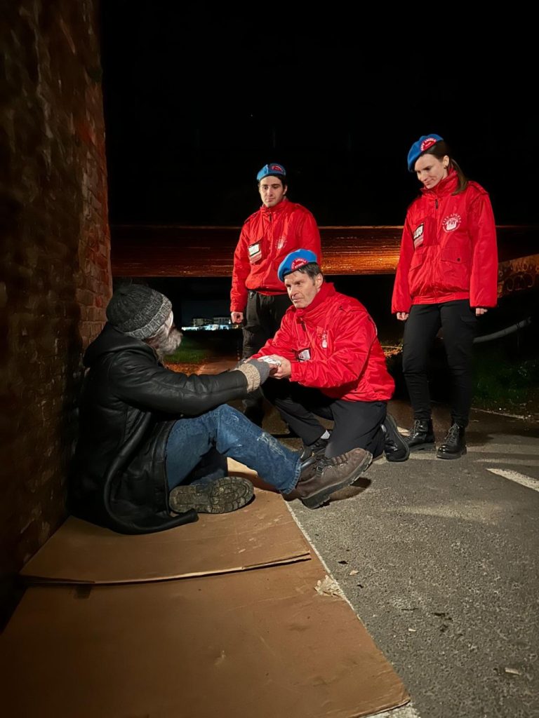 Natale per Tutti - Un Regalo di Salute: un'iniziativa di solidarietà per il benessere della comunità