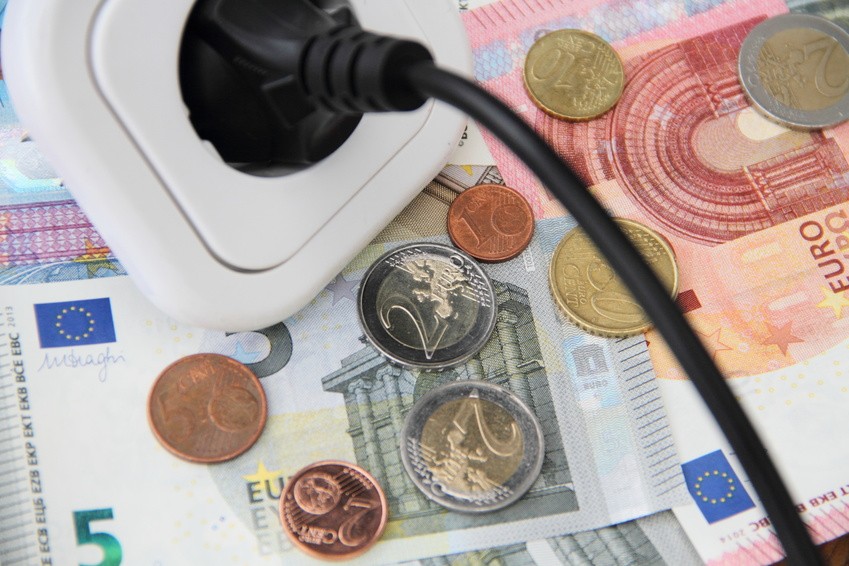 PMI italiane sempre più tech: sul web per abbattere i costi di luce e gas