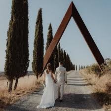 Wedding tourism